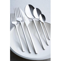 Acar Salvia Silver – Set lugë, pirunë dhe thika