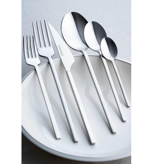 Acar Salvia Silver – Set lugë, pirunë dhe thika